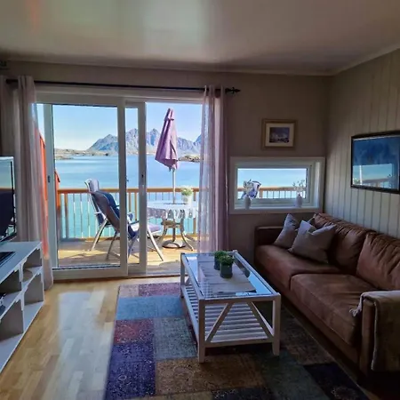 Tobiasbua Svolvaer